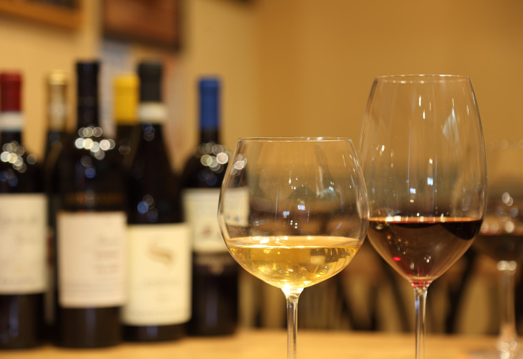 厳選したイタリアワインをグラスでもお楽しみいただけます
